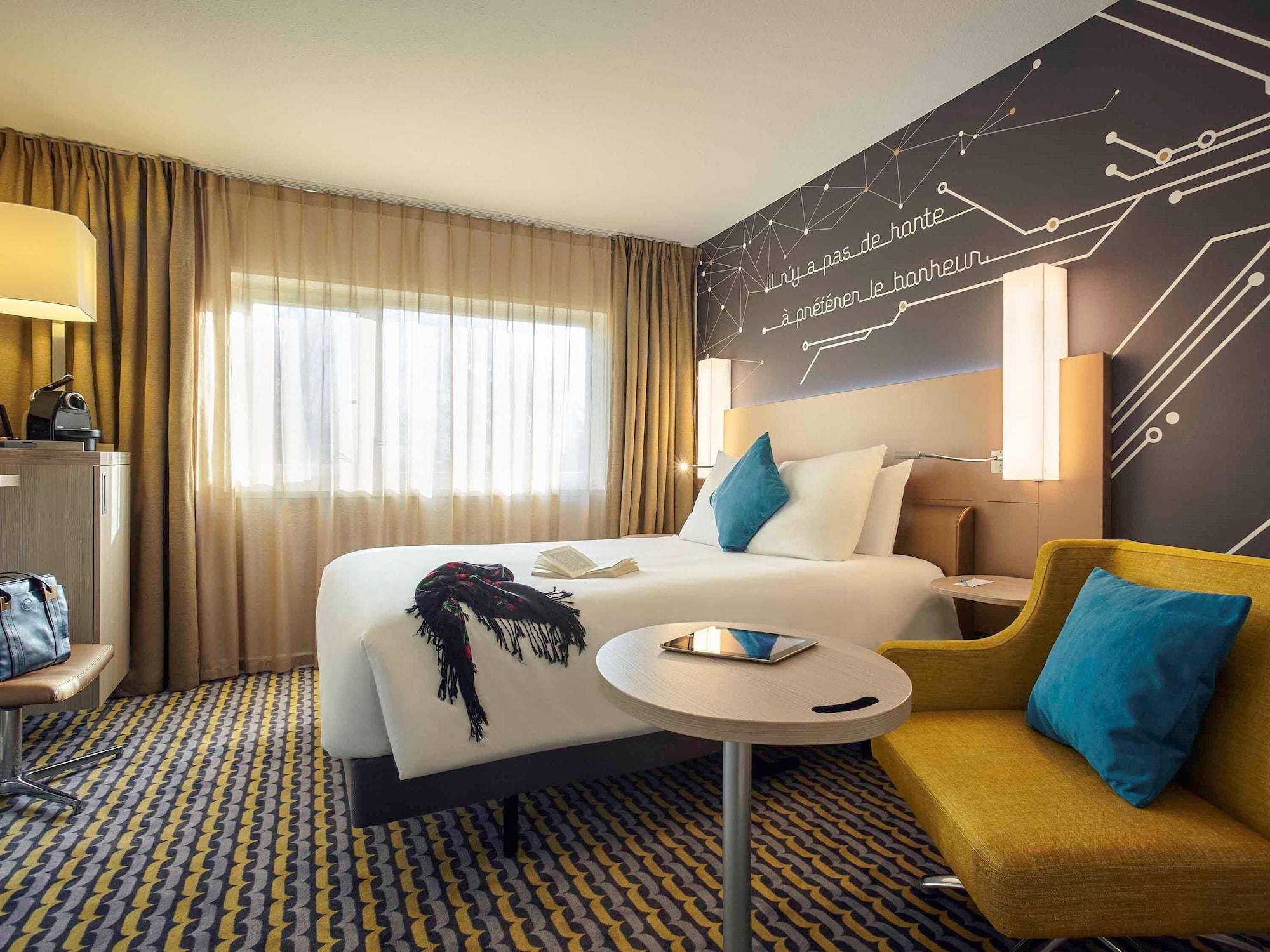 Mercure Paris Sud Les Ulis-Courtaboeuf Εξωτερικό φωτογραφία