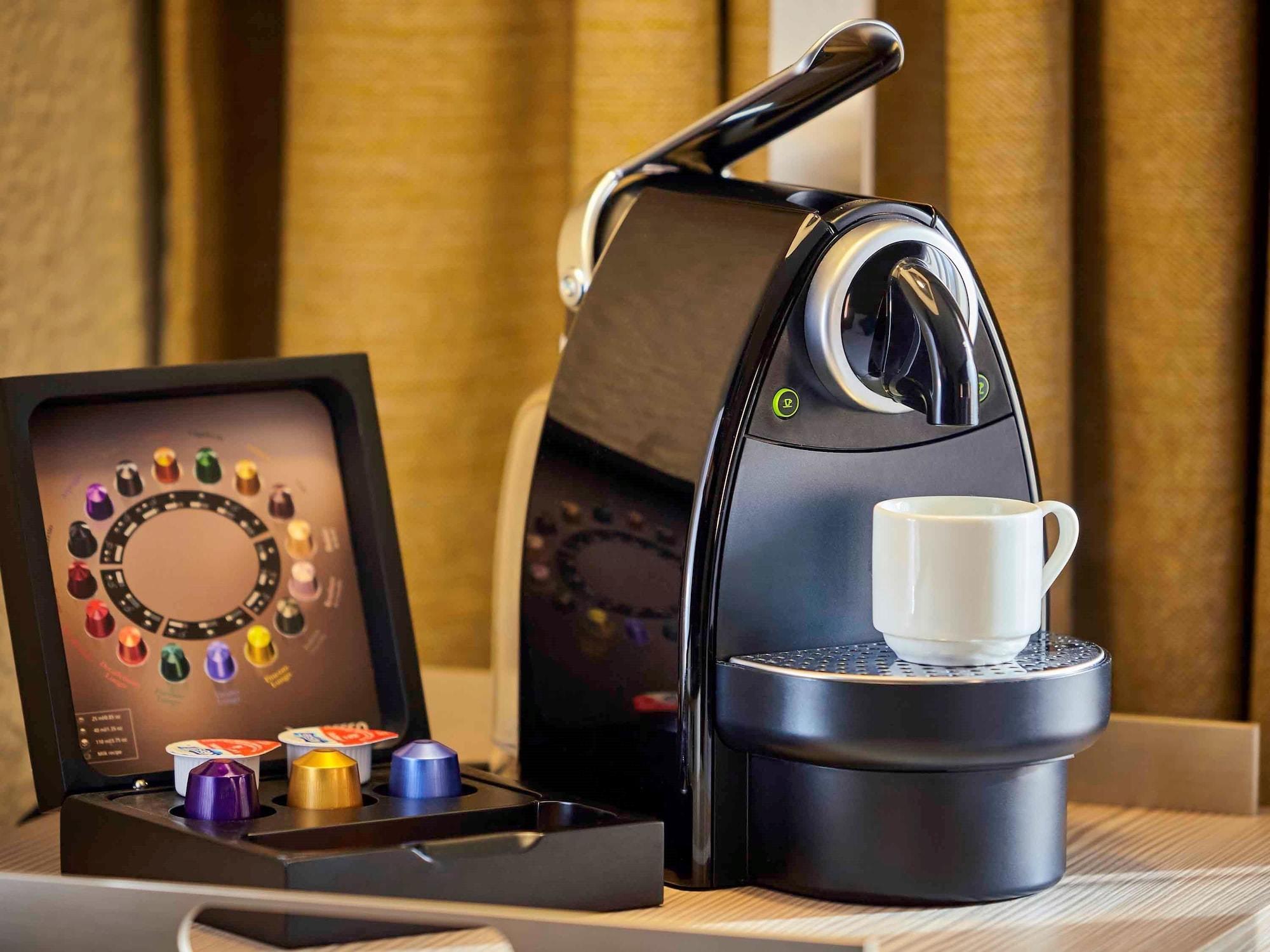 Mercure Paris Sud Les Ulis-Courtaboeuf Εξωτερικό φωτογραφία