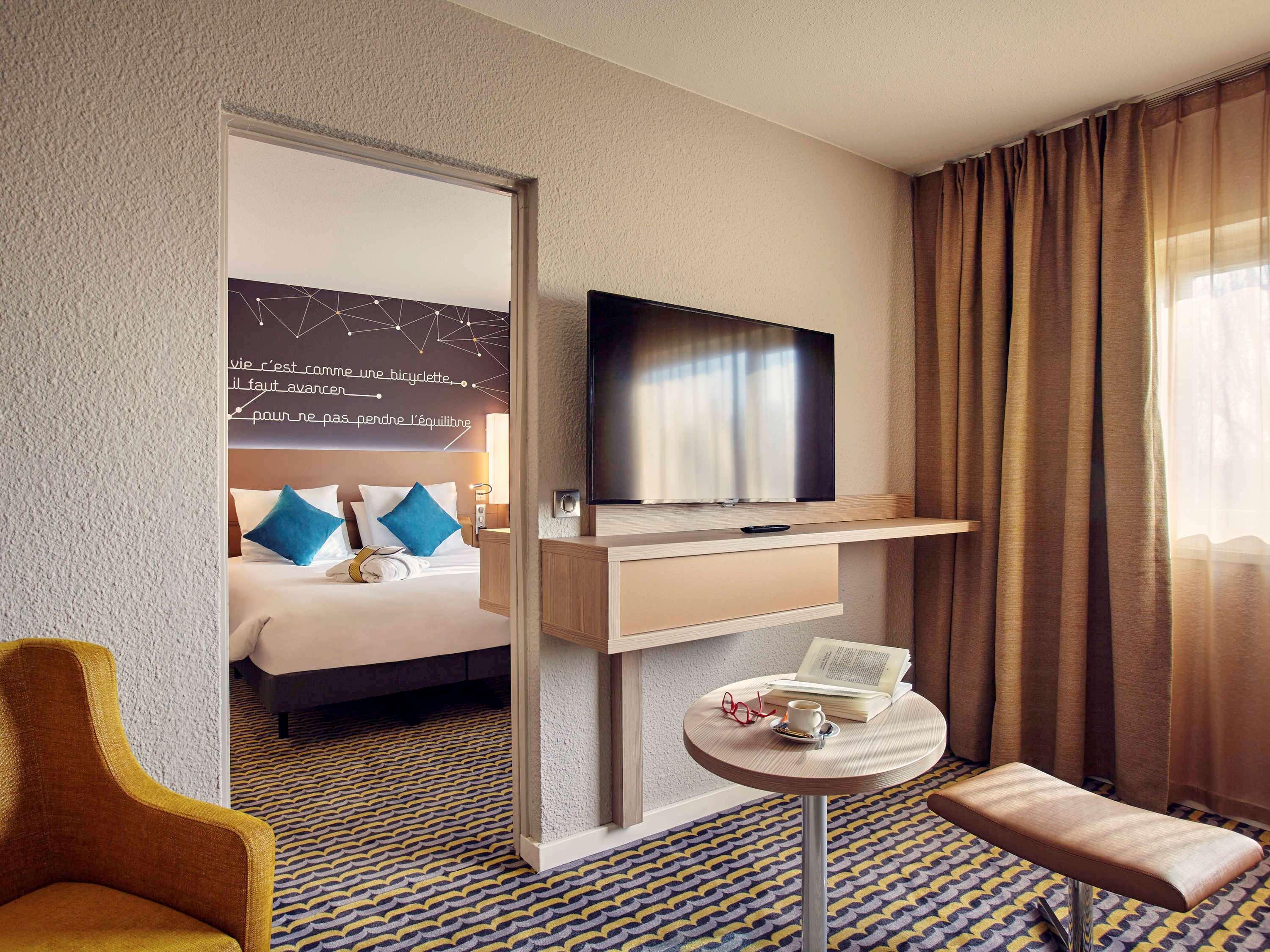 Mercure Paris Sud Les Ulis-Courtaboeuf Εξωτερικό φωτογραφία