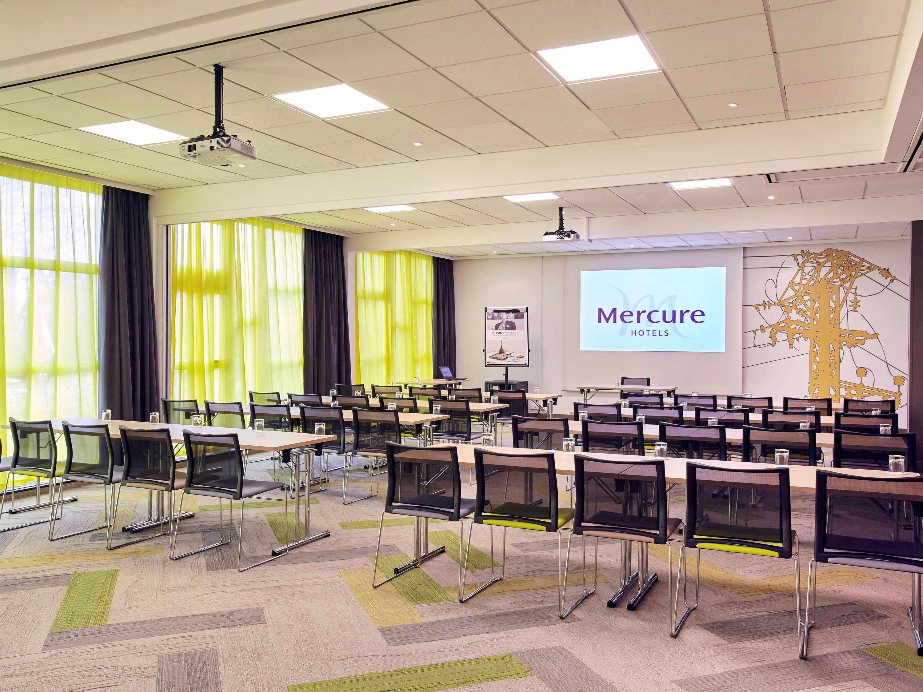 Mercure Paris Sud Les Ulis-Courtaboeuf Εξωτερικό φωτογραφία