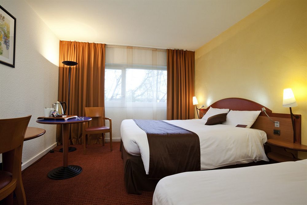 Mercure Paris Sud Les Ulis-Courtaboeuf Εξωτερικό φωτογραφία